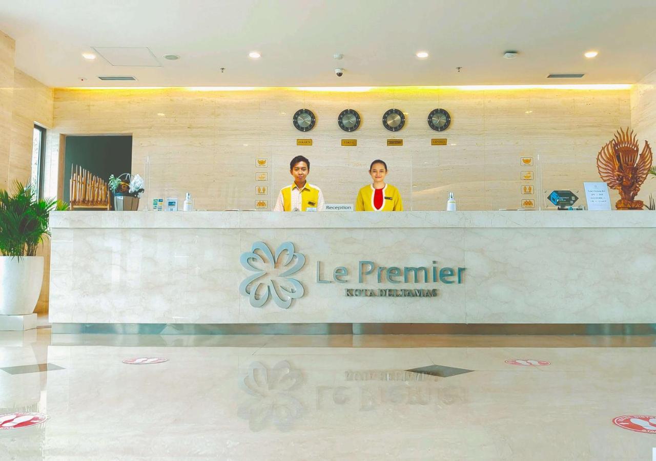 Le Premier Hotel Deltamas Cikarang Exteriör bild